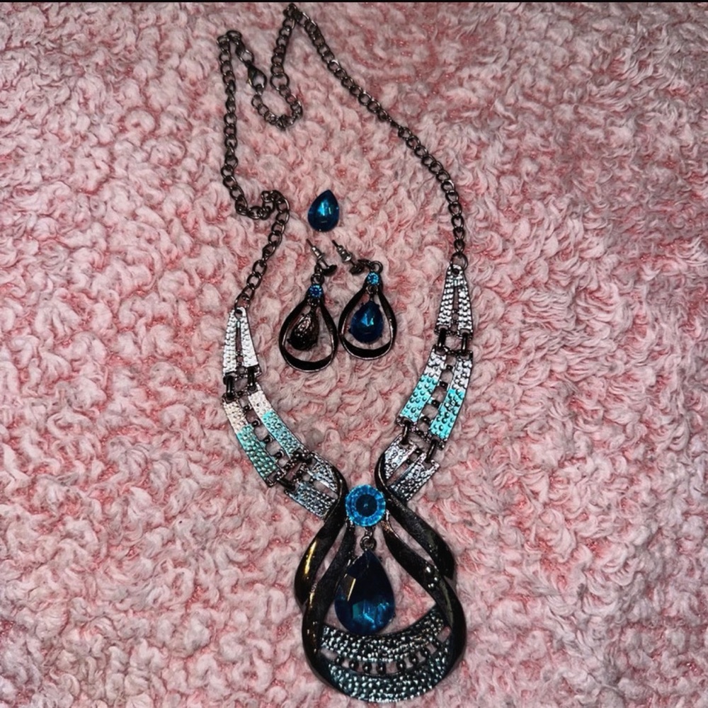 Elegant Blue and Silver Necklace and Earring Set